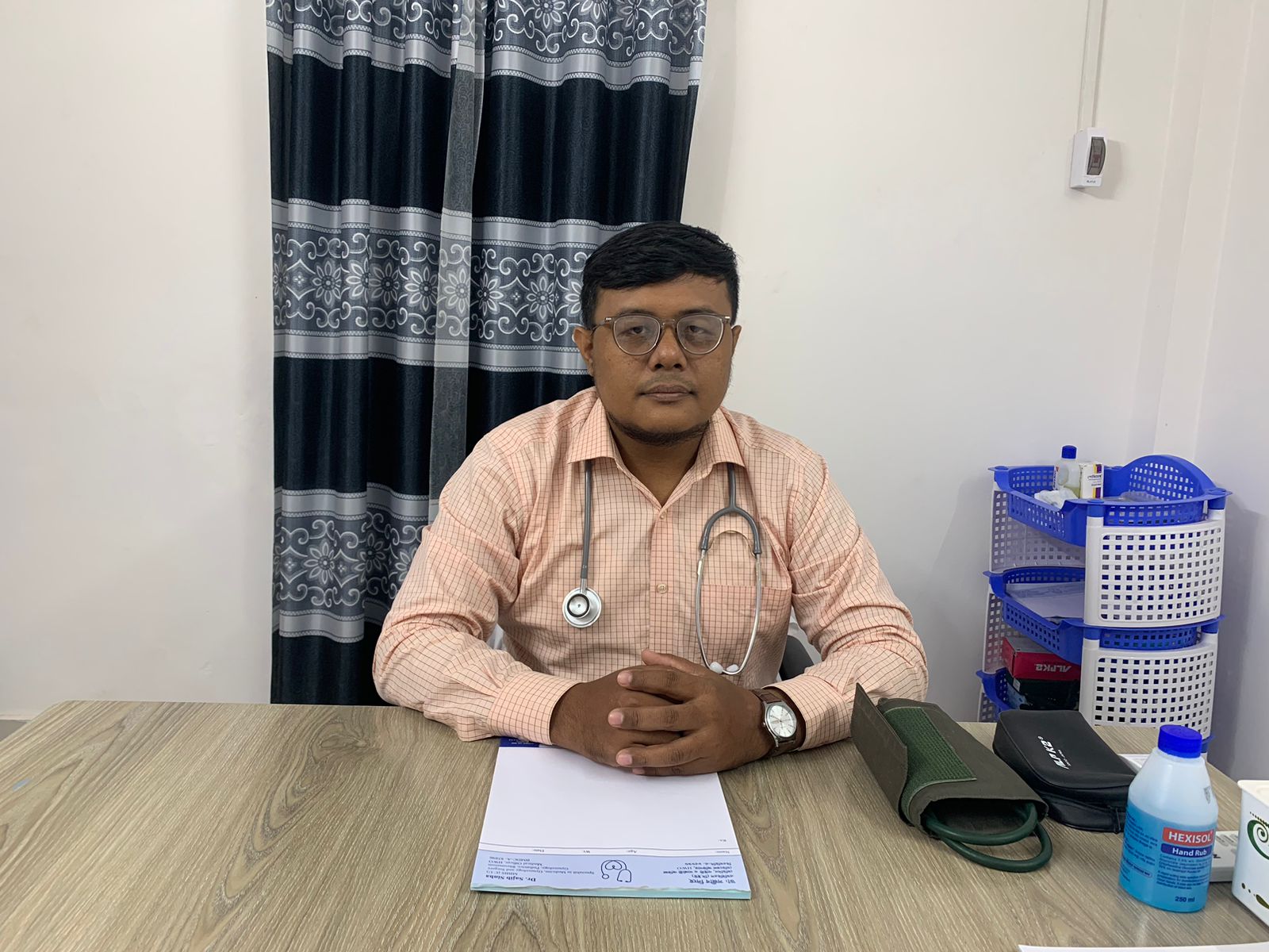 Primary Health Care Clinic Doctor